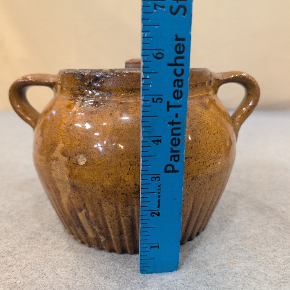 Antique Brown Glazed Stoneware Bean Pot with Lid Ribbed Base Dual Handles - Picture 4 of 7